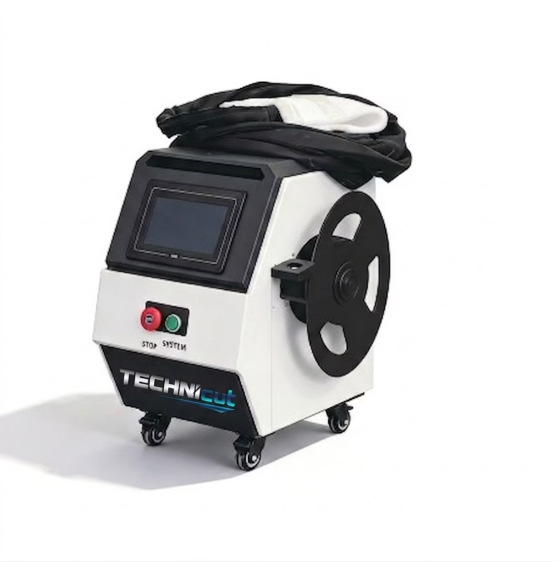 Masina 3 in 1 sudura curatare taiere laser racire apa